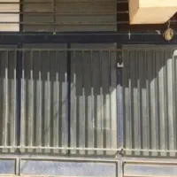 دنبال مغازه م