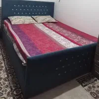تخت دو نفره