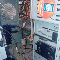 کامپیوتر درحد نو|رایانه رومیزی|تایباد, |دیوار