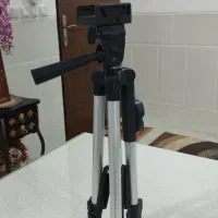 سه پایه عکاسی سه قفله