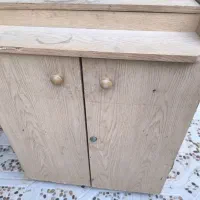 آبگرمکن و جاکفشی