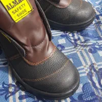 کفش کار نو‌نو|کیف، کفش، کمربند|پرند, فاز ۳|دیوار