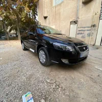 رانا پلاس سقف شیشه ایی ۶دنده|خودرو سواری و وانت|زابل, |دیوار