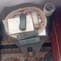 مبل هفت نفره و پرده دو متری لباس زنانه|مبلمان خانگی و میز عسلی|جوانرود, |دیوار