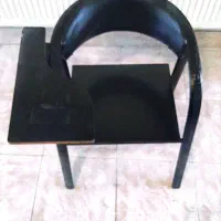 صندلی دانشجویی