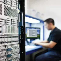 خدمات شبکه و سرور