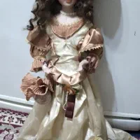 عروسک قدیمی صورت سرامیکی