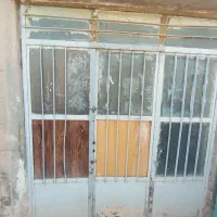 تعدادی درب و پنجره|مصالح و تجهیزات ساختمان|زابل, |دیوار