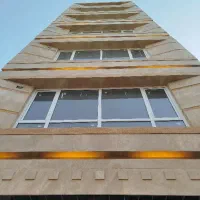 آپارتمان 150متری طبقه اول