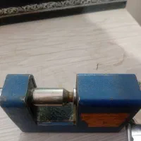 قفل|ابزارآلات|بوژگان, |دیوار