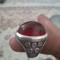 انگشتر عقیق بسیار زیبا و نفیس قیمت ۶۳۰۰۰۰۰|کلکسیون و سرگرمی|شهریار, شهرک وائین|دیوار
