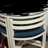 میز ناهارخوری گرد کمجا