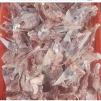 آشغال گوشت و ضایعات مرغ برای سگ وگربه