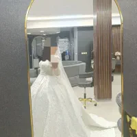 لباس عروس در حد نو وسالم