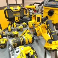 اره میزی دیوالت بهمراه جارو برقی