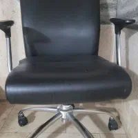 صندلی مدیریتی گردان