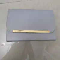 تعدادی کیف و کفش سایز ۳۹ زنانه مجلسی