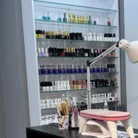 تخت مژه،2تا سرشور،صندلی برقی،استندناخن،گوش سوراخکن|آرایشگاه و سالنهای زیبایی|بوشهر, |دیوار