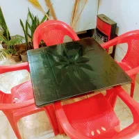 میز و صندلی پلاستیکی
