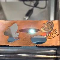 انجام خدمات لیزر فایبر . برش و حکاکی