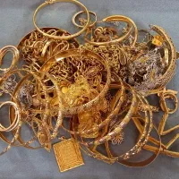 طلا دست دوم، کم اجرت برای سرمایه گذاری،عضو اتحادیه|جواهرات|تهران, نازیآباد|دیوار