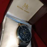 ساعت مچی|ساعت|تهران, تسلیحات|دیوار