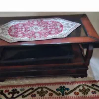مبل ۸نفره ومیزجلومبلی|مبلمان خانگی و میز عسلی|اصفهان, هزارجریب|دیوار