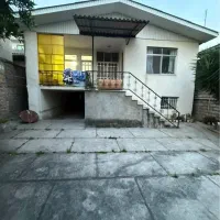 ویلا۳۰۰متری کلنگی سنددارقابل سکونت‌یاساخت آپارتمان