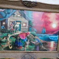 قاب عکس دهکده .قیمت توافقی.باوسیله هم عوض میکنم