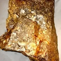 فروش وکارشناسی انواع شهاب سنگ