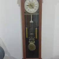 ساعت قدی. جنس بدنه چوب. تابلو وان یکاد