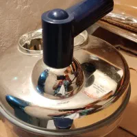 ترازو وخردکن دستی