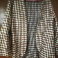 تعدادی پالتو و شومیز زنانه بفروش می رسد|لباس|شیراز, شهرک ایثار|دیوار