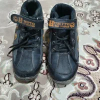 کفش اسپرت|کیف، کفش، کمربند|آبکوه, |دیوار