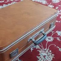 چمدان چرمی قدیمی|کیف، کفش، کمربند|مشهد, گوهرشاد|دیوار