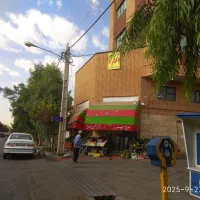 اجاره مغازه فعلا میوه فروشی|اجارهٔ مغازه و غرفه|قم, شاه ابراهیم|دیوار