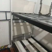 تخت دو طبقه در حد صفر