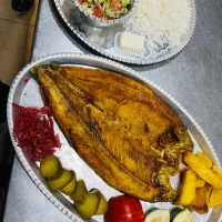 همکاری در آشپزخانه و ظرفشوری