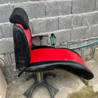 صندلی میز آرایشگاه|آرایشگاه و سالن‌های زیبایی|رشت, حومه رشت|دیوار