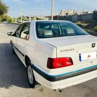 پارس 86عروسک