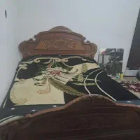 تخت دو نفره ی چوب