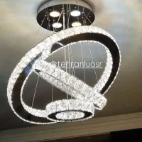 لوستر کریستالی کهکشانی سه حلقه و دو حلقه