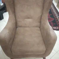 مبل نیم ست ۴ نفره با دوعدد مبل تکی|مبلمان خانگی و میز عسلی|گرمسار, |دیوار