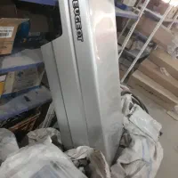 در صندوق پژو405 و لاستیک بارز