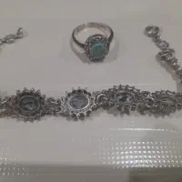 دستبندو انگشرنقره همراه نگینهای فیروزه اصل نیشابور|جواهرات|ملایر, |دیوار