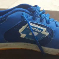 کفش فوتسال سایز ۴۳|تجهیزات ورزشی|تهران, جوادیه|دیوار