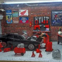 ماکت ماشین فلزی ، تعمیرگاه ( گاراژ )