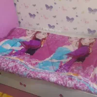 تخت نوجوان برند اپادانا