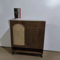 جاکفشی|جاکفشی، کمد، دراور|برخوار, |دیوار