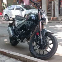 بلنتا سی ار ۲۰۰ کافه ریس